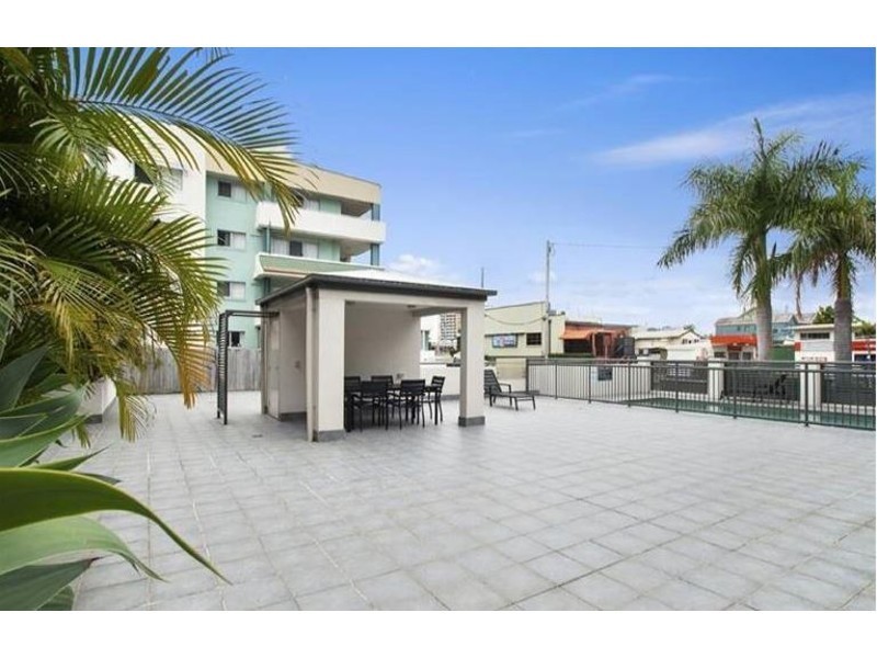 4/46-48 Lenneberg Street, Southport QLD 4215