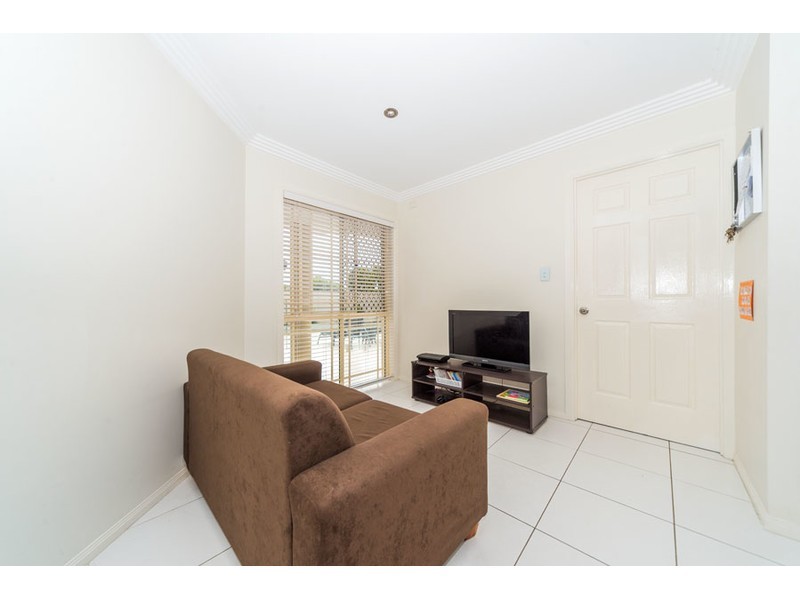 131 Monterey Keys Drive, Helensvale QLD 4212