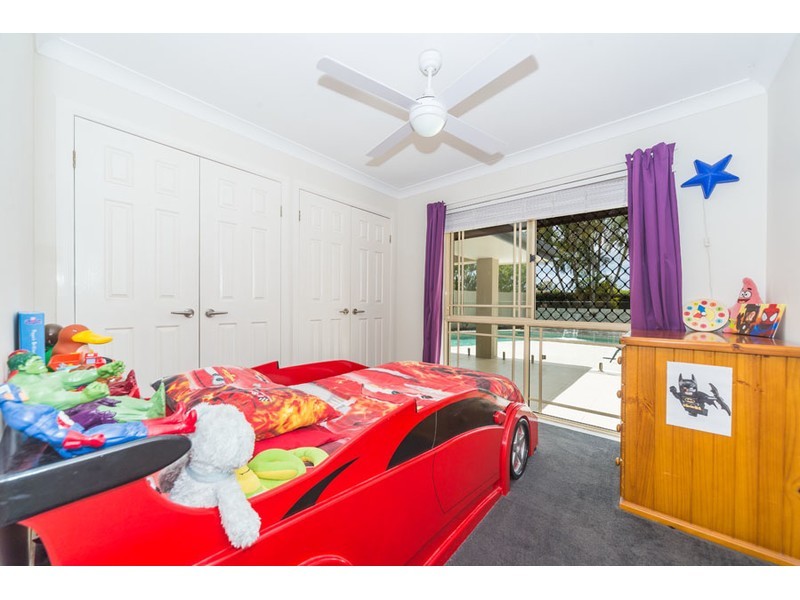 131 Monterey Keys Drive, Helensvale QLD 4212
