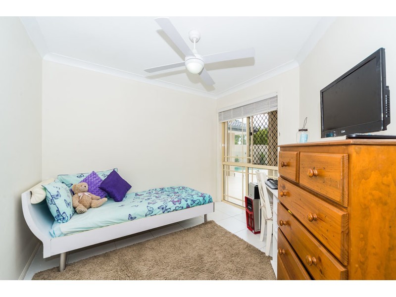 131 Monterey Keys Drive, Helensvale QLD 4212