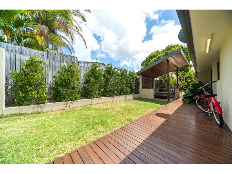 131 Monterey Keys Drive, Helensvale QLD 4212