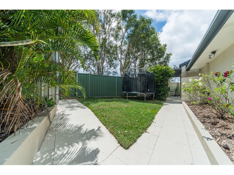 131 Monterey Keys Drive, Helensvale QLD 4212