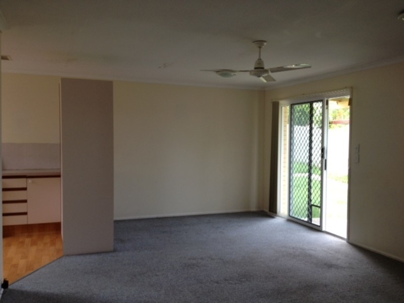 1/348 Government Road, Labrador QLD 4215