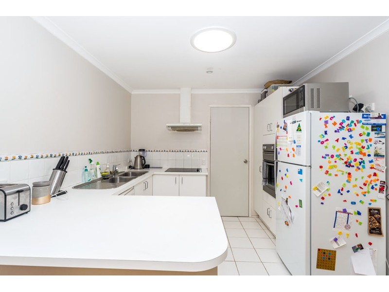 2/9 Marsupial Drive, Coombabah QLD 4216