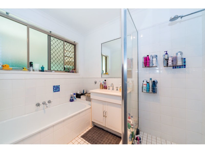 2/9 Marsupial Drive, Coombabah QLD 4216