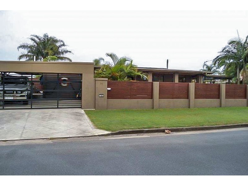 34 Thrush Avenue, Paradise Point QLD 4216