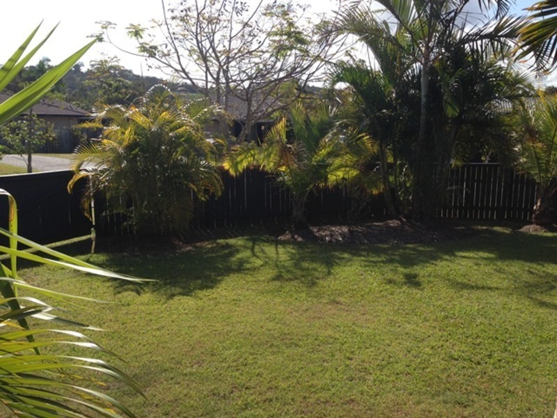 6 Meadow Way, Upper Coomera QLD 4209