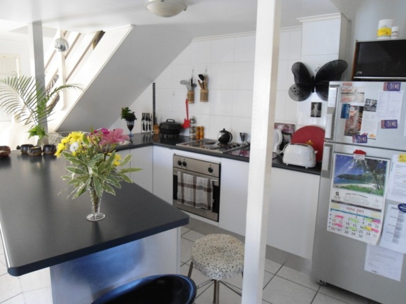 21/81 Olsen Avenue, Labrador QLD 4215