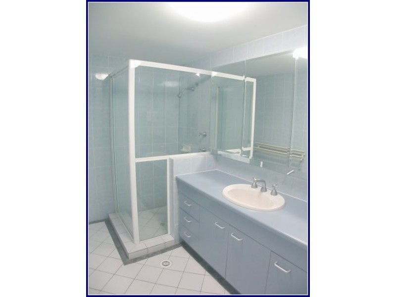 10/75 Morala Avenue, Runaway Bay QLD 4216