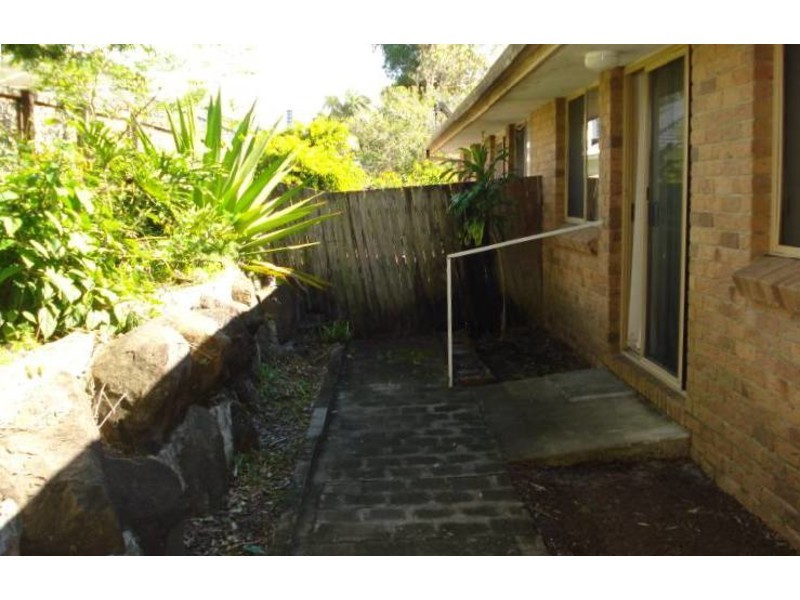 2/5 Waterbird Court, Coombabah QLD 4216