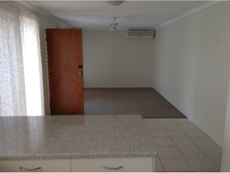 1/90 Botanical Drive, Labrador QLD 4215