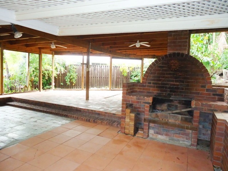 5 Cobram Place, Helensvale QLD 4212