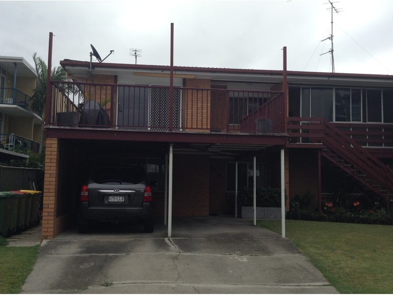 3/8 Labrador Street, Labrador QLD 4215