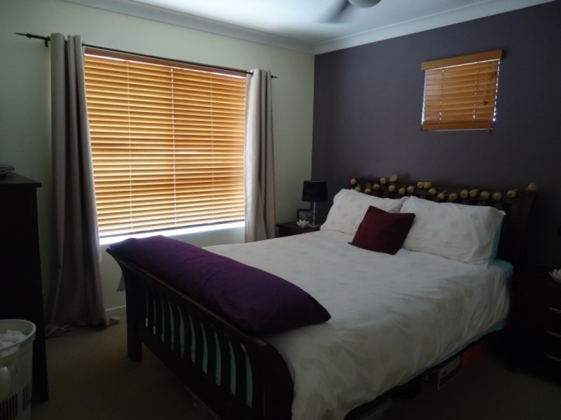 6/89 Bayview Street, Runaway Bay QLD 4216
