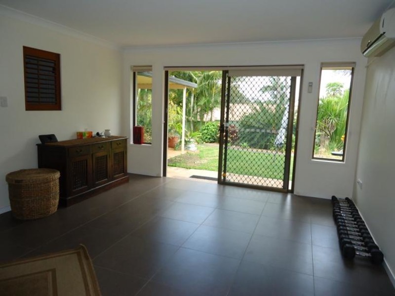 5 Bulla Court, Arundel QLD 4214