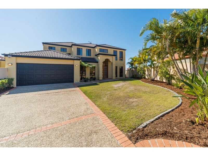9 Westlake Court, Helensvale QLD 4212