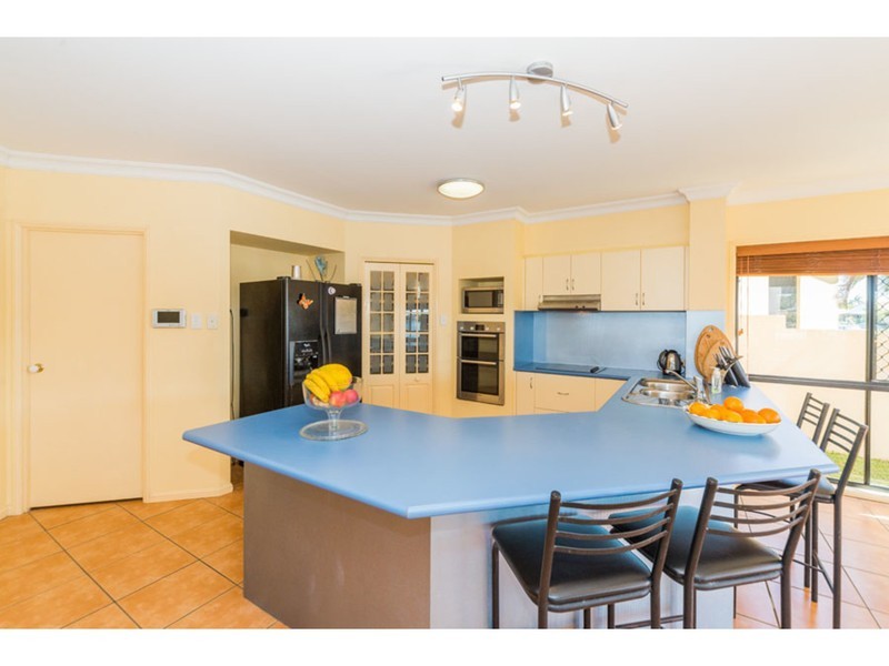 9 Westlake Court, Helensvale QLD 4212