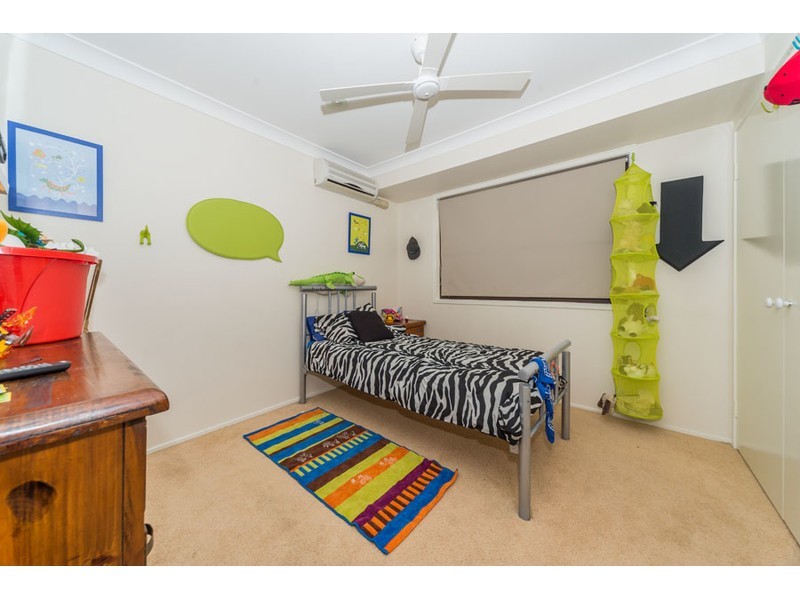 9 Waranga Way, Coombabah QLD 4216