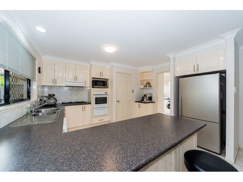 83 Burrendong Road, Coombabah QLD 4216