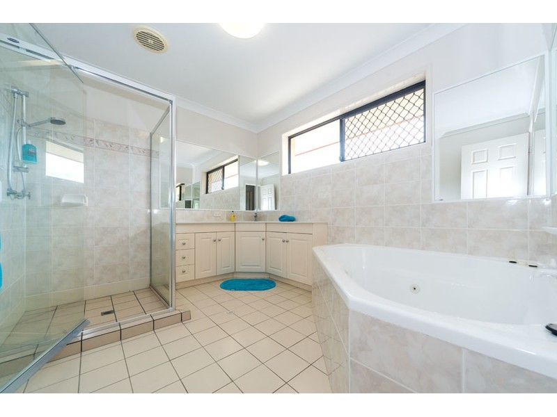 83 Burrendong Road, Coombabah QLD 4216