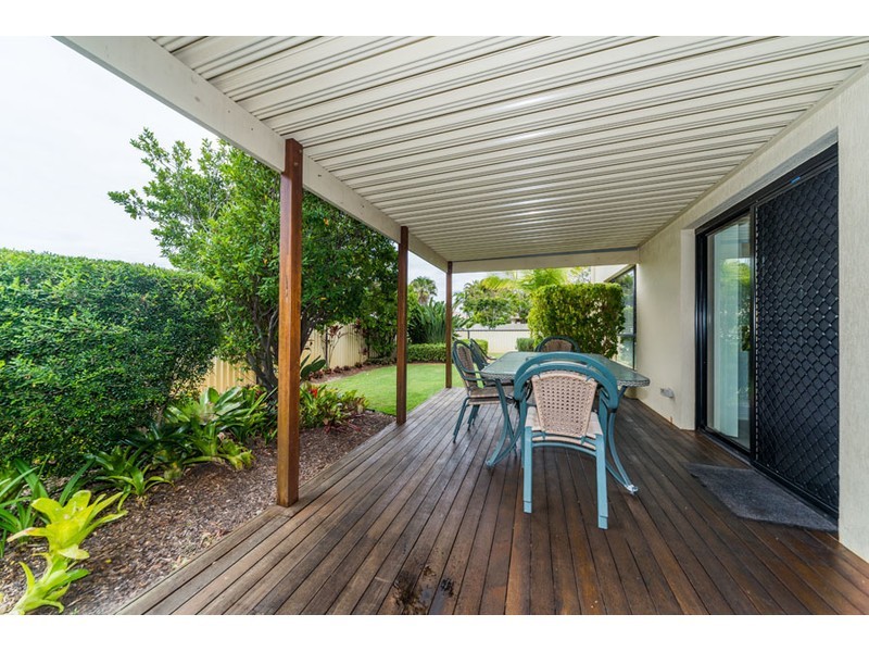 83 Burrendong Road, Coombabah QLD 4216