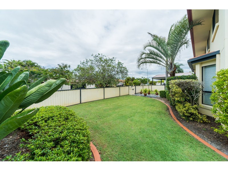 83 Burrendong Road, Coombabah QLD 4216