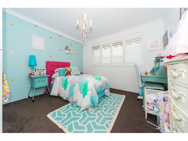 5 Mt Hagen Drive, Runaway Bay QLD 4216