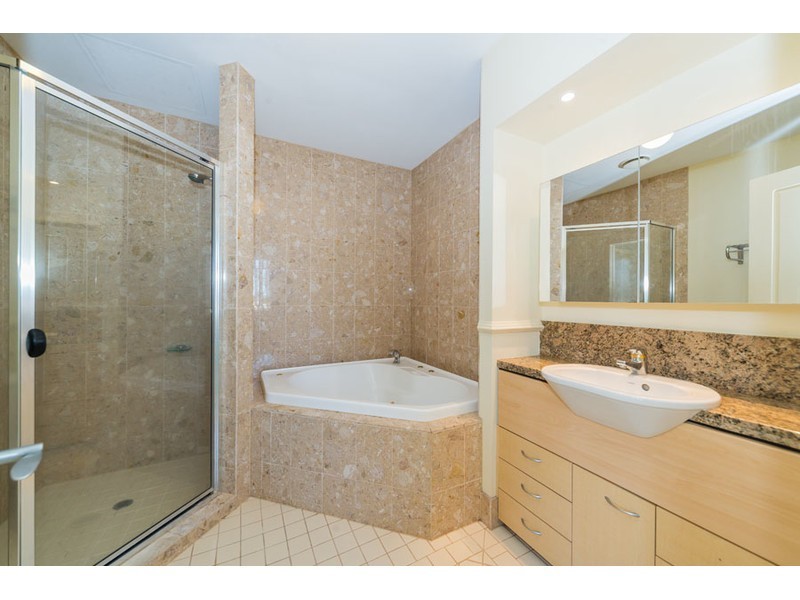 5/14 Pendraat Parade, Hope Island QLD 4212