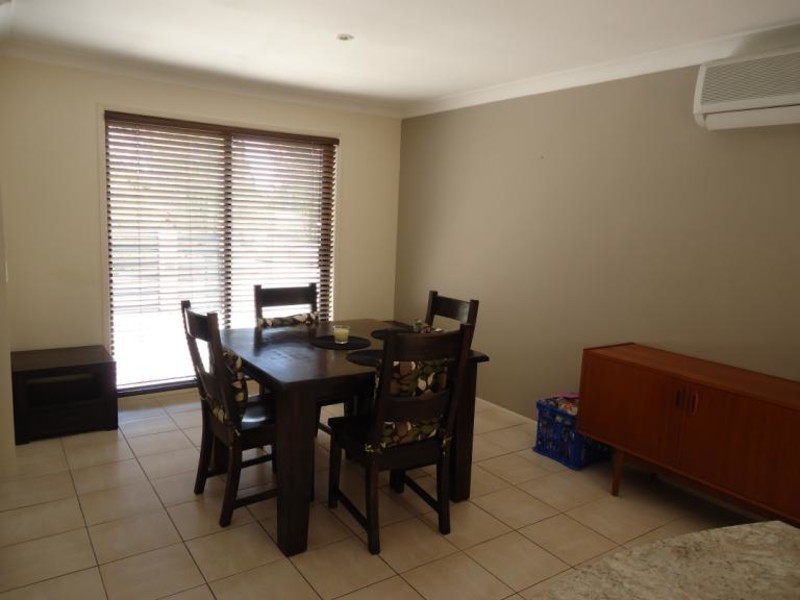 7 Kingaroy Avenue, Helensvale QLD 4212