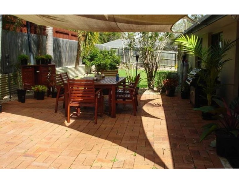 7 Kingaroy Avenue, Helensvale QLD 4212