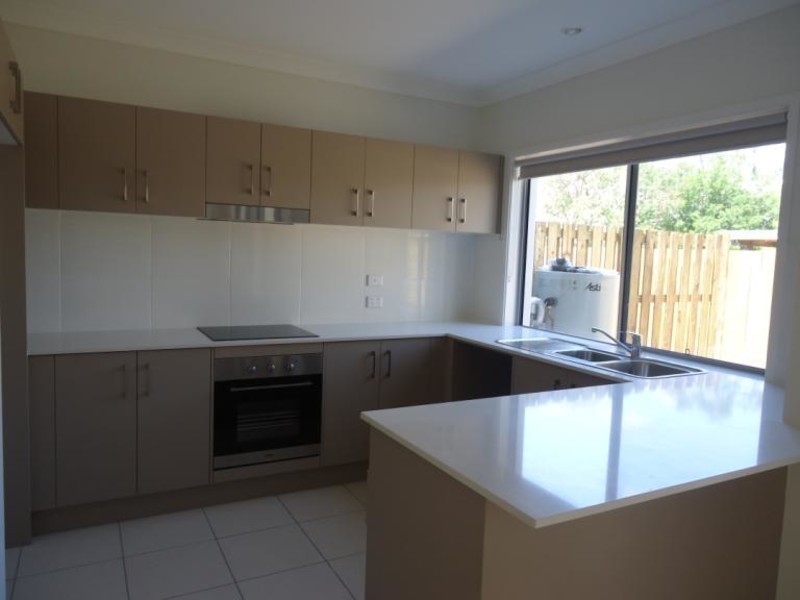 21/26 Careel Close, Helensvale QLD 4212