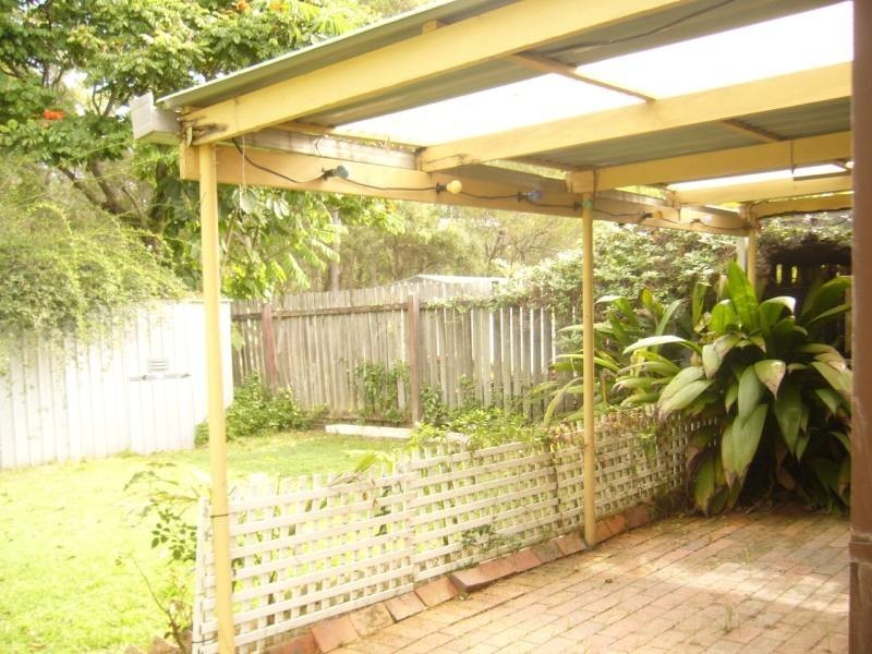 2/17 Morinda Way, Labrador QLD 4215