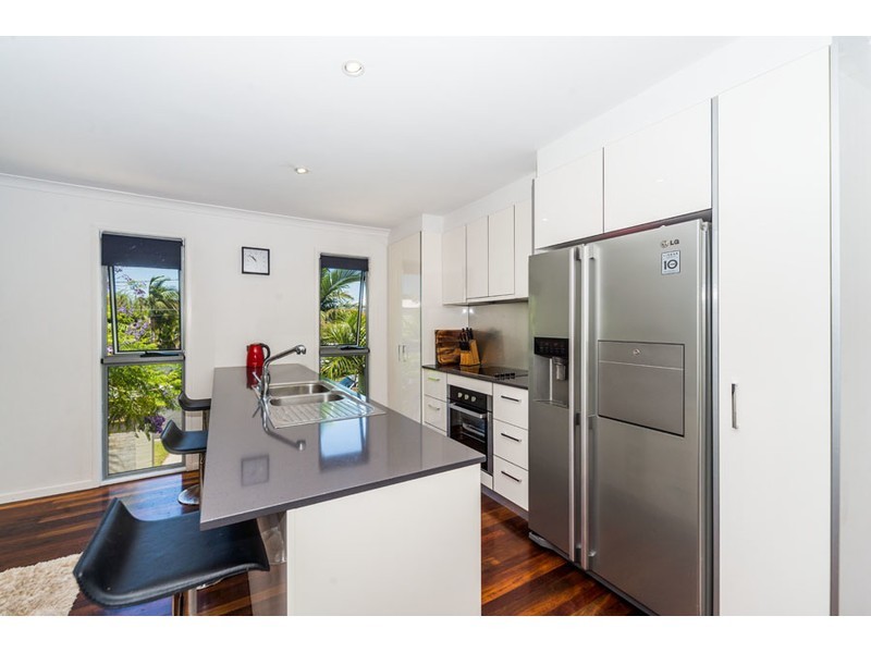 19 Bluegum Avenue, Hollywell QLD 4216