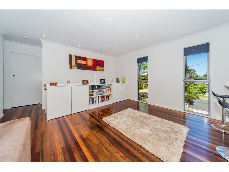 19 Bluegum Avenue, Hollywell QLD 4216