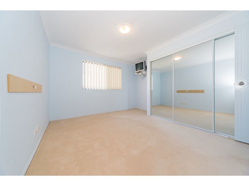 12/83 Brighton Street, Biggera Waters QLD 4216