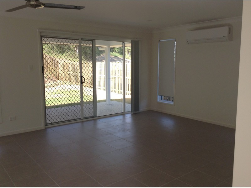 29 Mountain View Parade, Maudsland QLD 4210