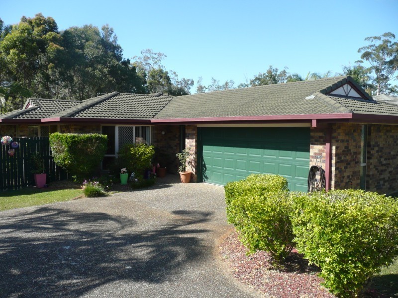 105 Henry Cotton Drive, Parkwood QLD 4214