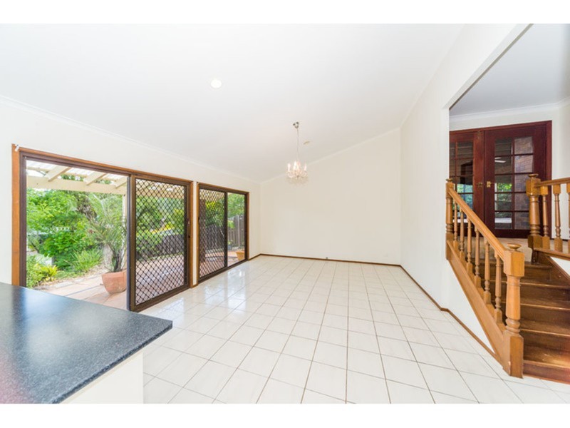 5 Cobram Place, Helensvale QLD 4212