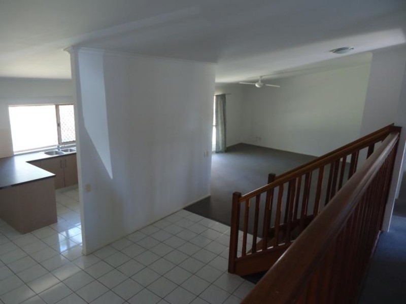 40 Ballybunion Drive, Parkwood QLD 4214