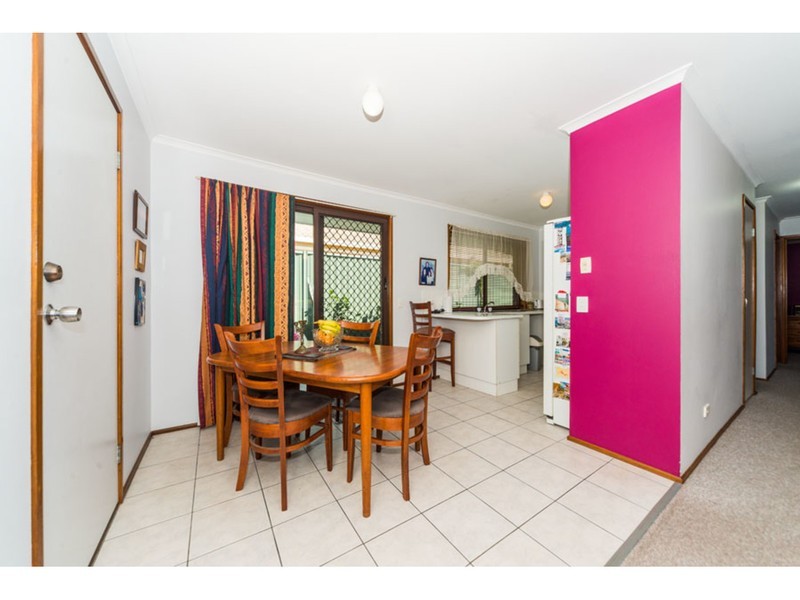 1/7 Ruth Anne Close, Labrador QLD 4215