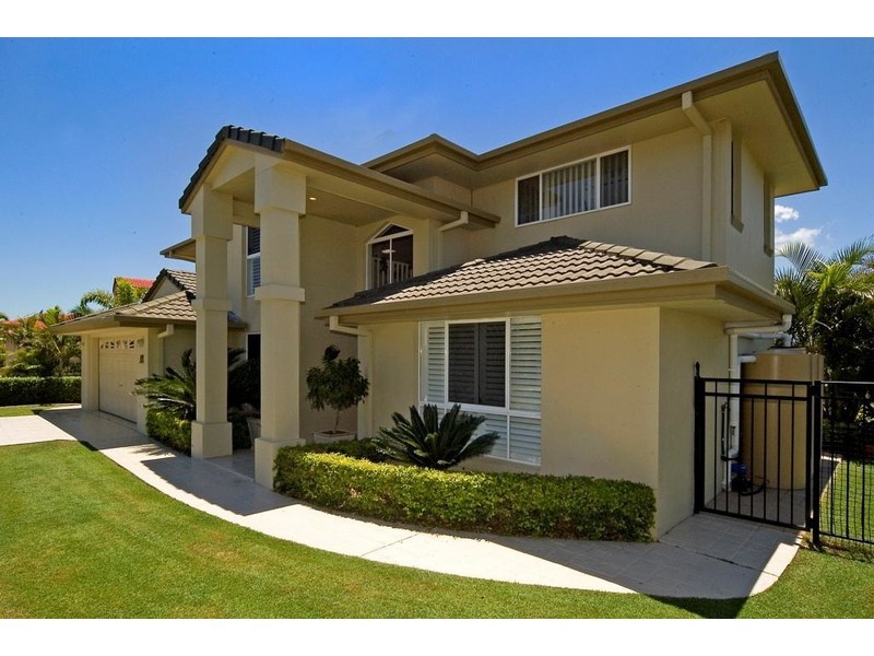 22 Parkwater Point, Helensvale QLD 4212