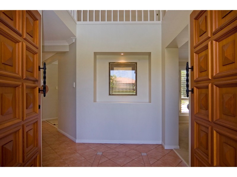 22 Parkwater Point, Helensvale QLD 4212