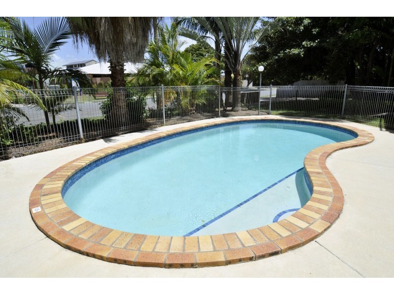 9/25 Ahern Street, Labrador QLD 4215