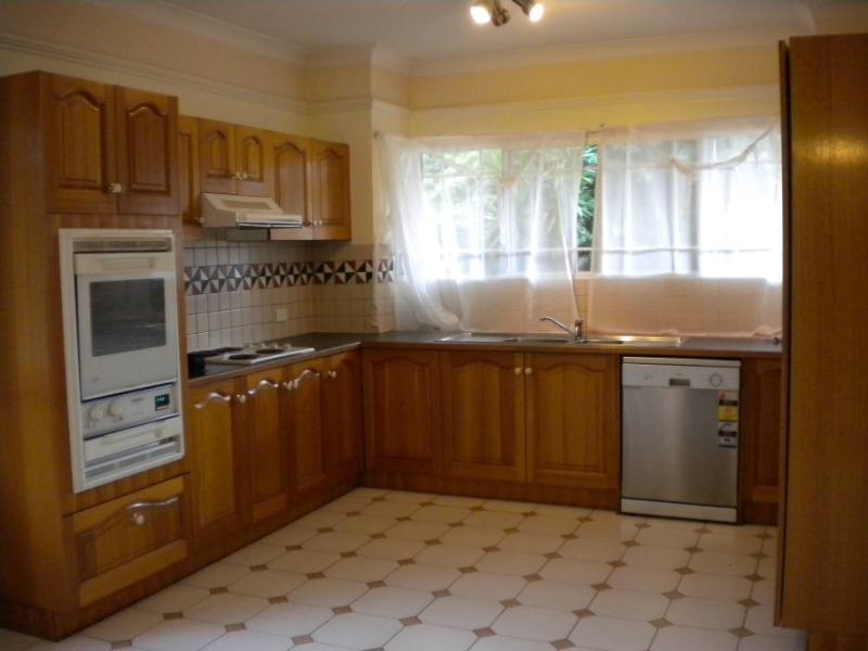 514 Oxley Drive, Runaway Bay QLD 4216