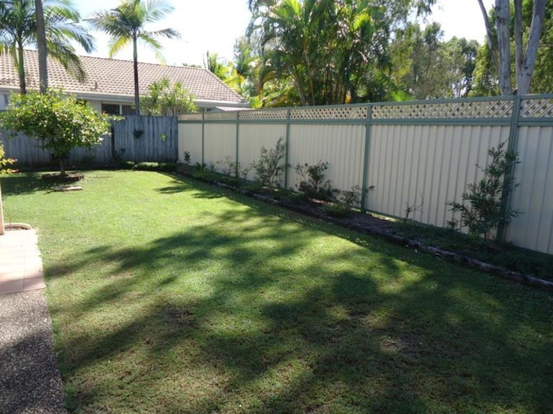 15 Anchorage Way, Biggera Waters QLD 4216