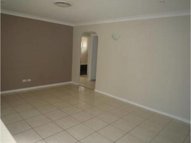 40 Tradewinds Avenue, Paradise Point QLD 4216