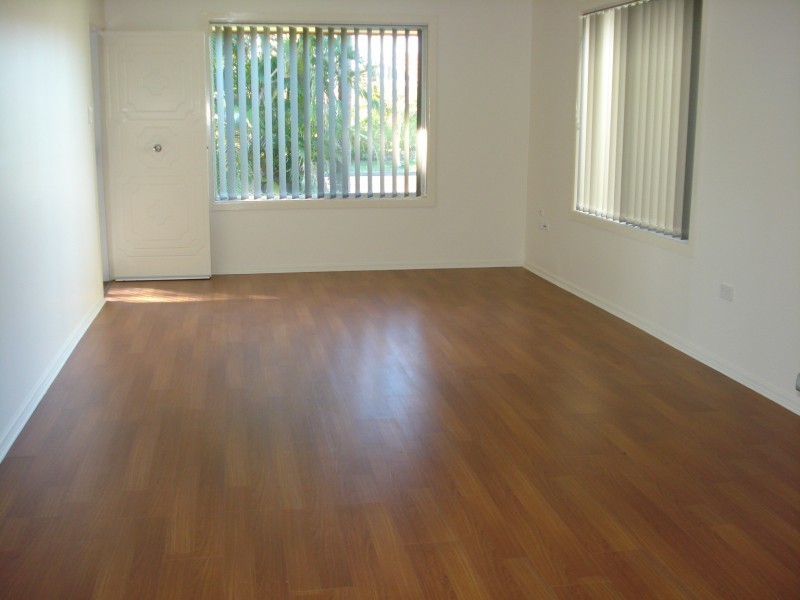 16 Muscovey Avenue, Paradise Point QLD 4216