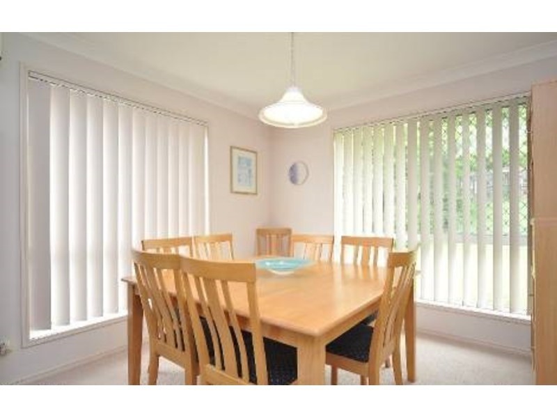 4 Zoeller Drive, Parkwood QLD 4214