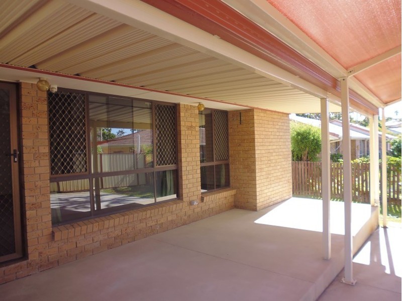 1/8 Gladys Street, Labrador QLD 4215