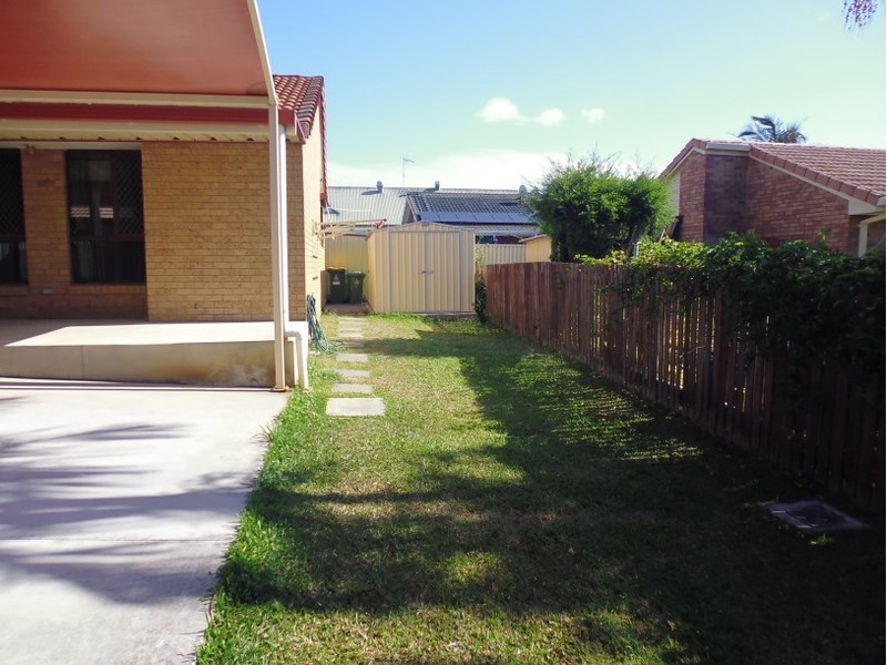 1/8 Gladys Street, Labrador QLD 4215